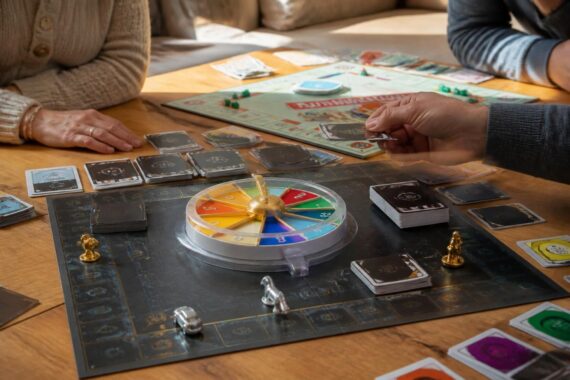 Les règles de Monopoly Live : Différences avec la version classique que vous devez connaître